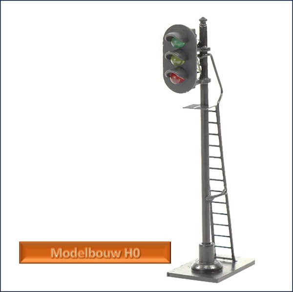 Lichtsein 3delig leds met ladder en tableau.  Modelbouw H0 L010