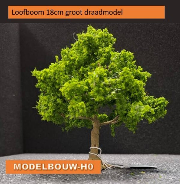 Loofboom 18cm gevlokt en gebruinde stam draadmodel met wortels