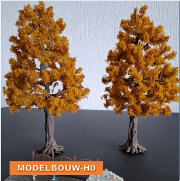 Loofboom bruin draad gemaakt 24 cm hoog