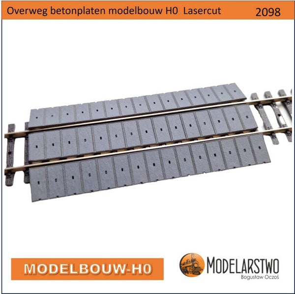 Spoorwegovergang betonnen panelen  Modelbouw H0
