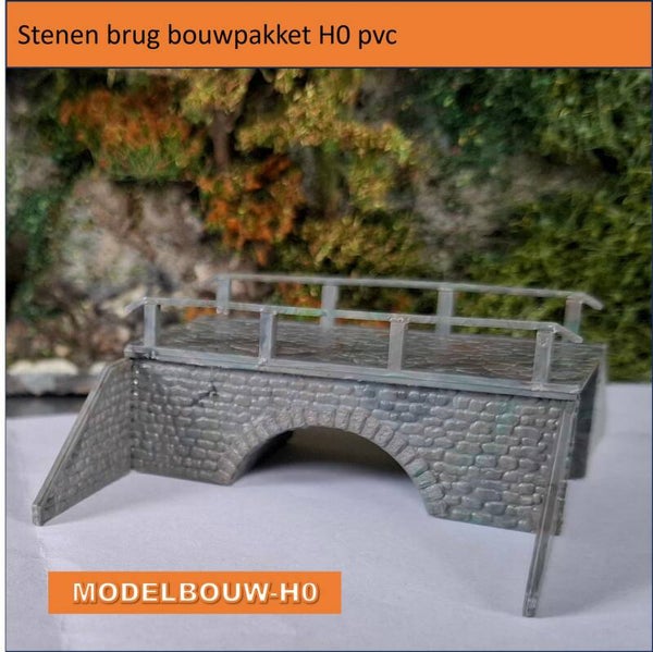 brug stenen bruggetje van PVC bouwpakket Modelbouw H0