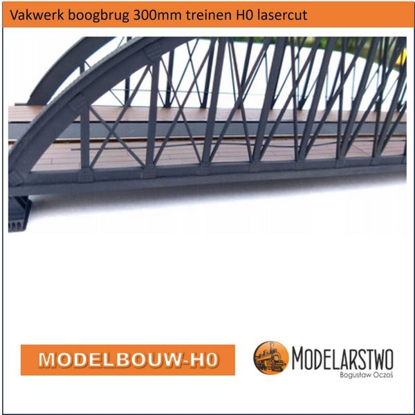 Vakwerk boogbrug enkel sporig 300mm 1318