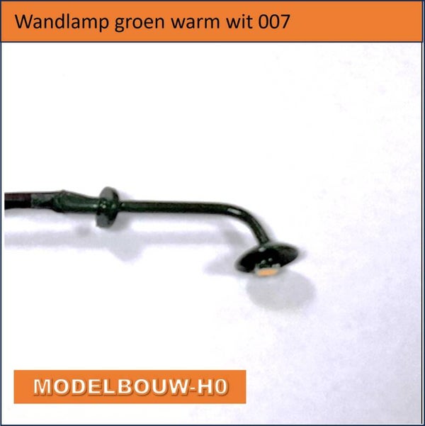 Wandlamp groen metaal warmwit led licht 007