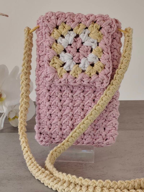 Pochette téléphone Granny