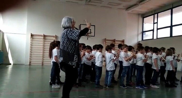 Orecchio inCanto - Maestra Rita Grandinetti  | lezione propedeutica musicale | banda musicale