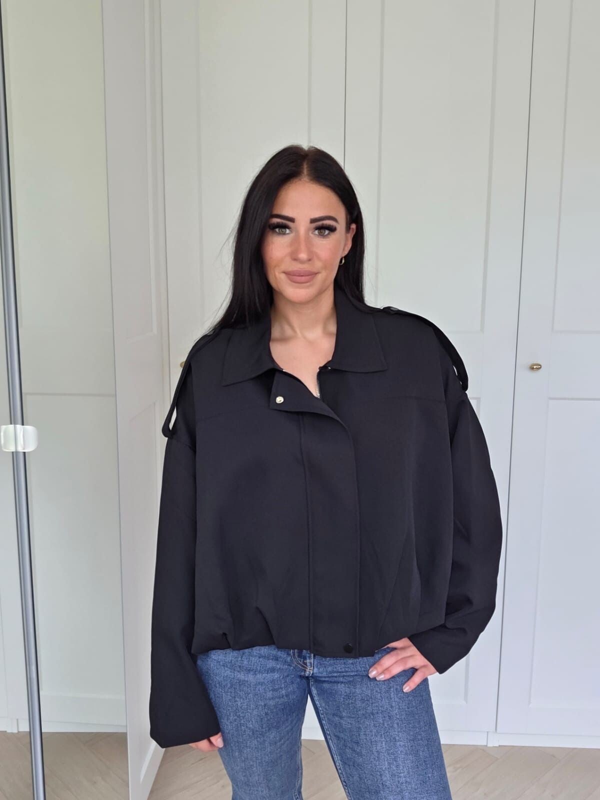 Noir jacket