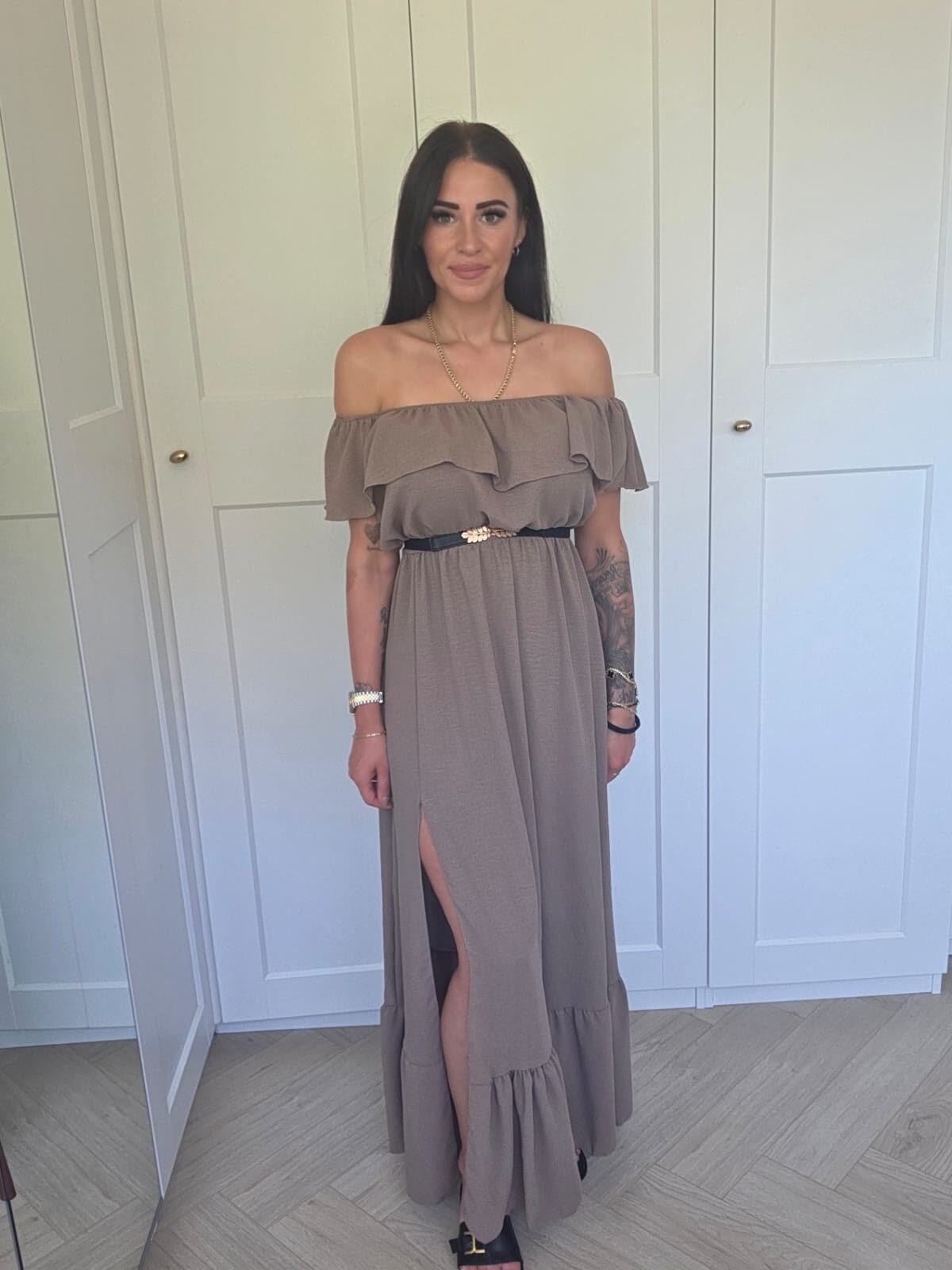 Maxi off-shoulder dress