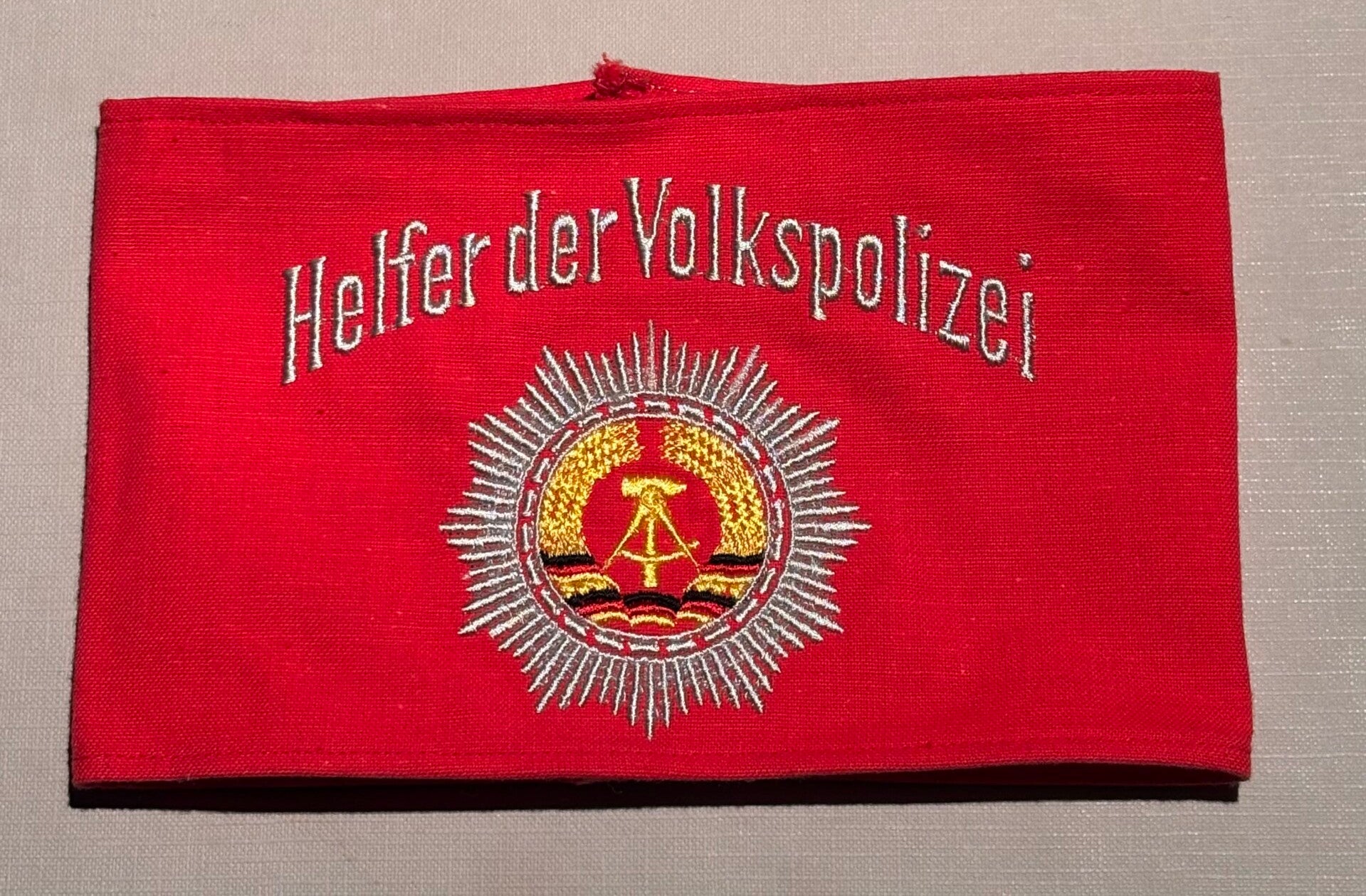 DDR armband origineel