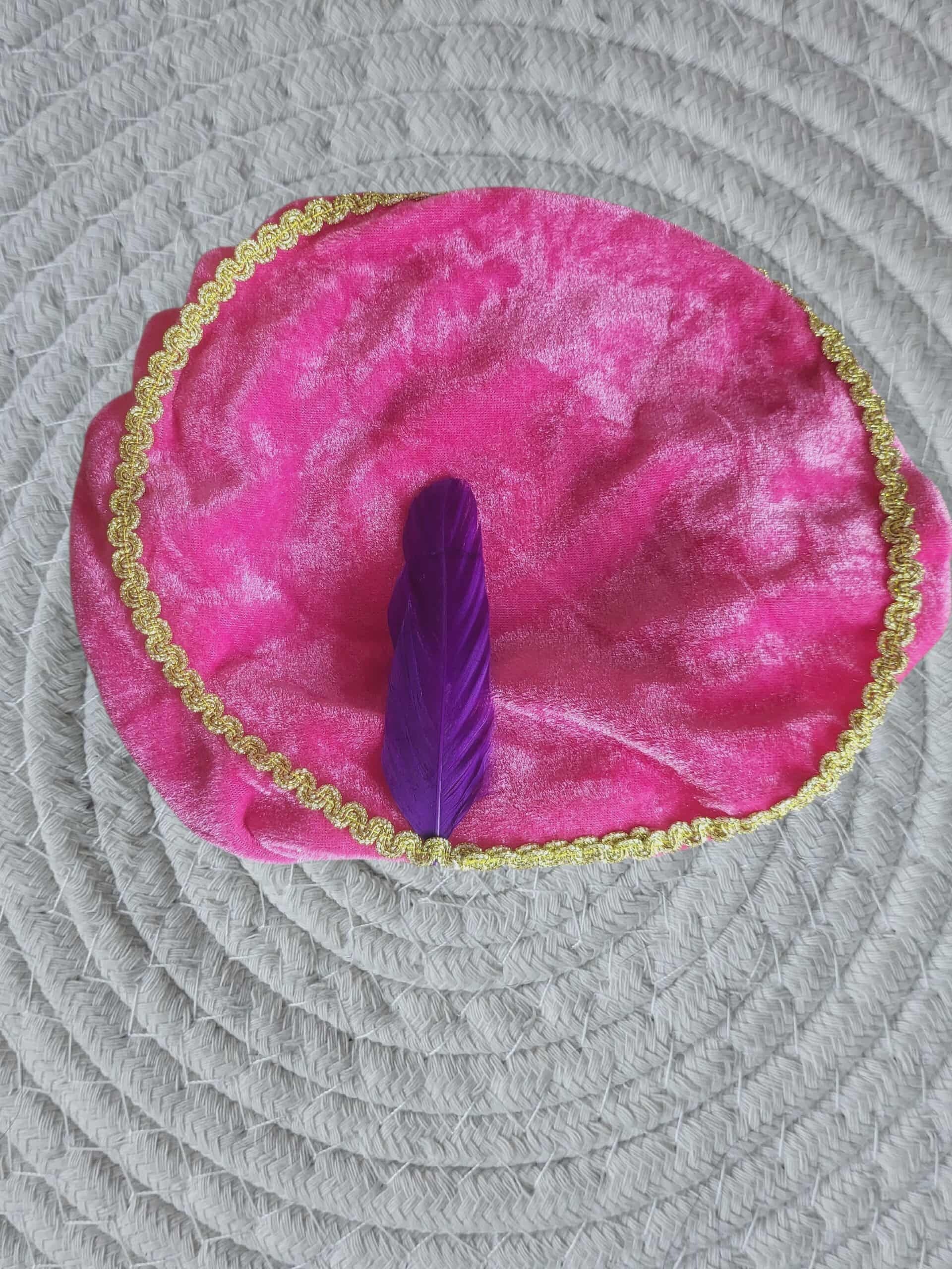 Pietenmuts – roze met paarse pluim