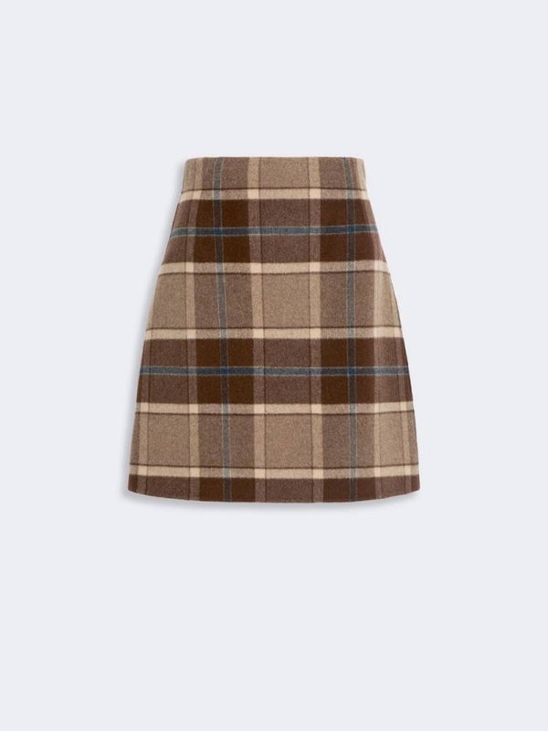 Rok 6774 - WEEKEND MAX MARA