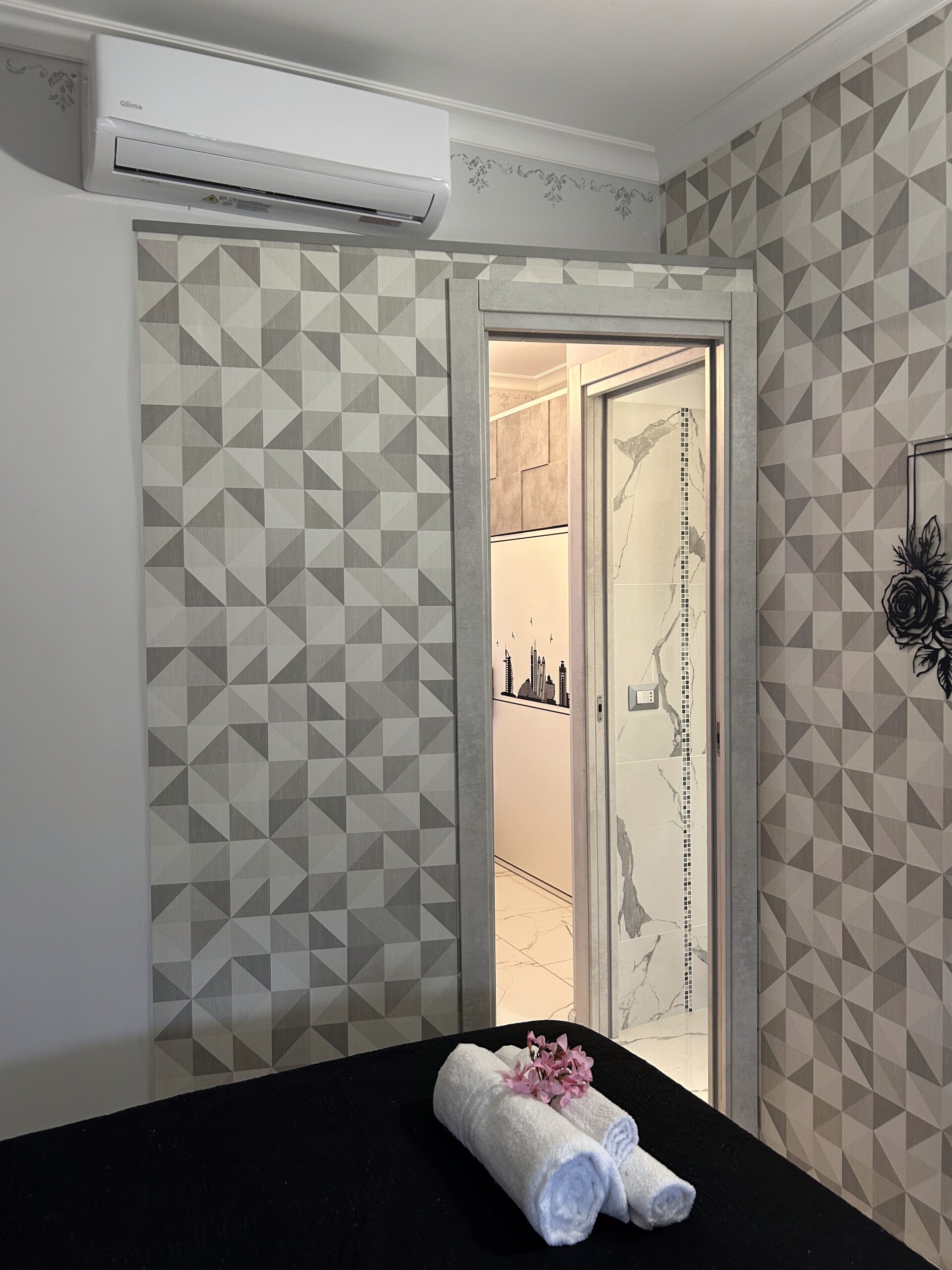 Aria condizionata camera matrimoniale casa vacanze mare vicino Roma a Tor San Lorenzo