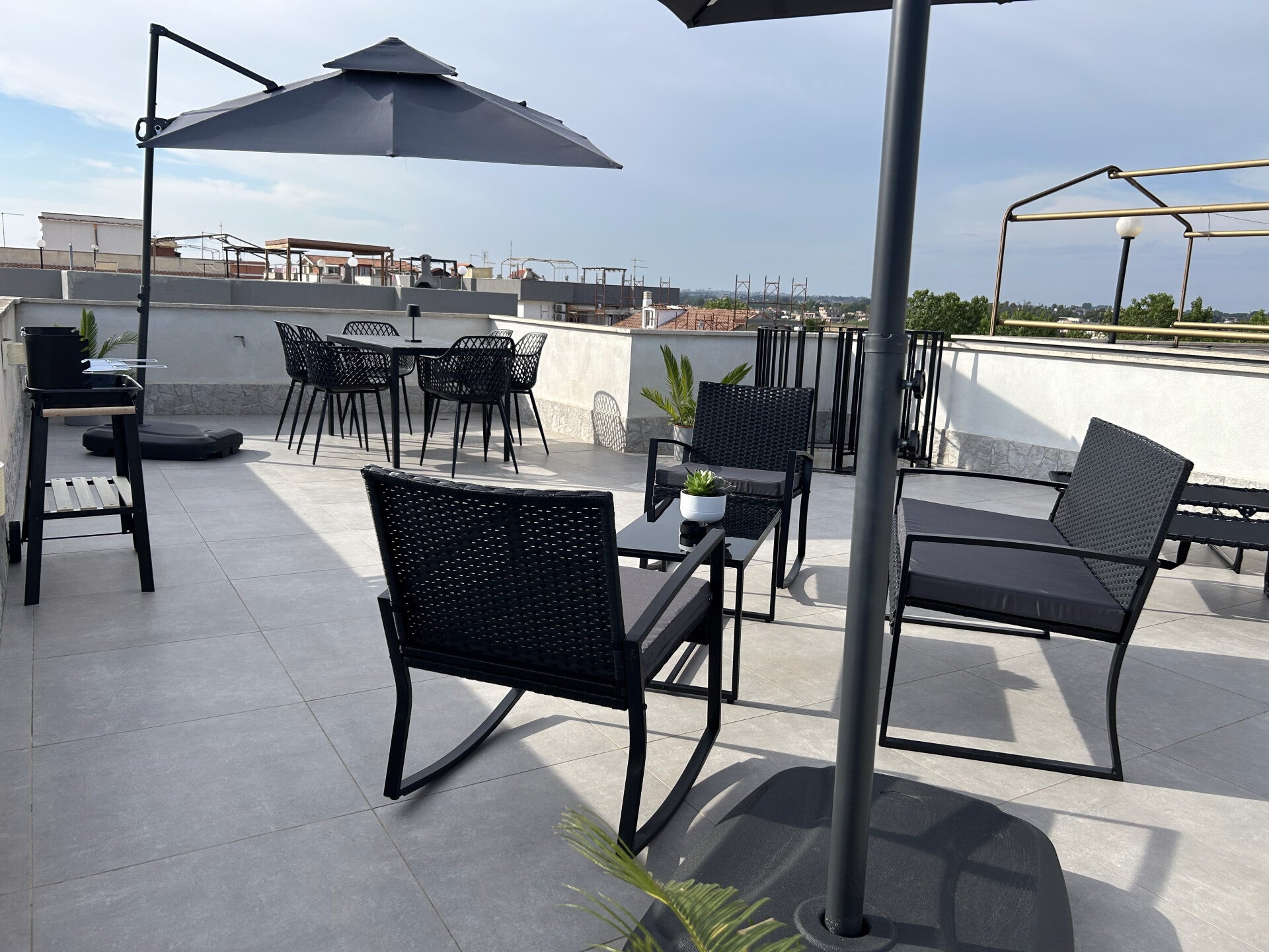 Divanetti terrazzo vista mare appartamento Tor San Lorenzo