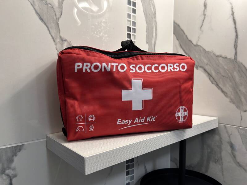 Kit pronto soccorso completo casa vacanze Marina di Ardea