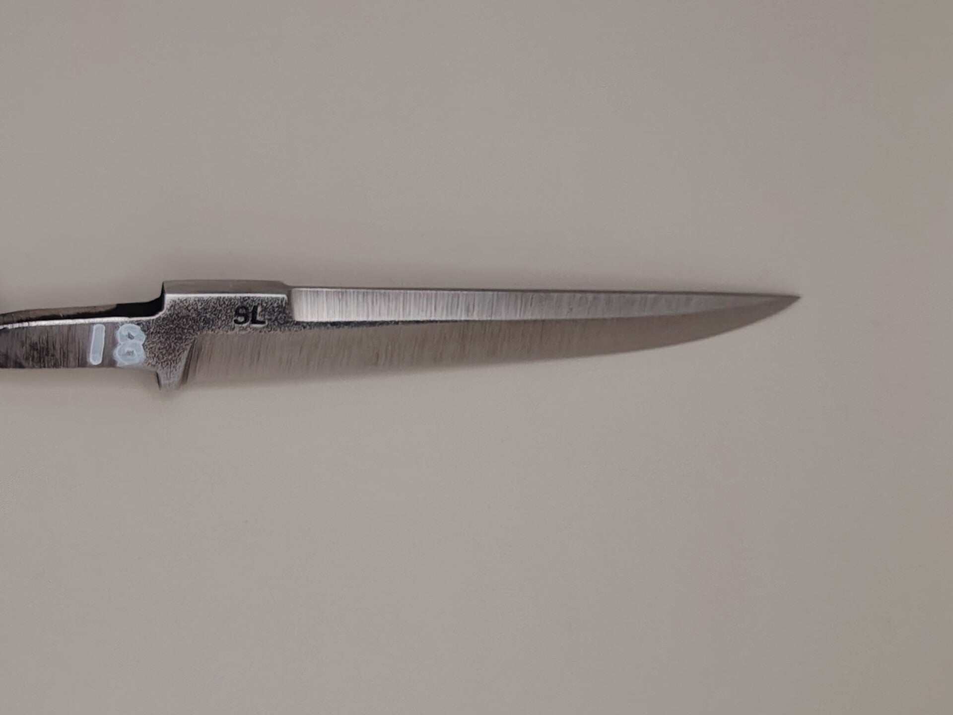 18. Rostfritt N690