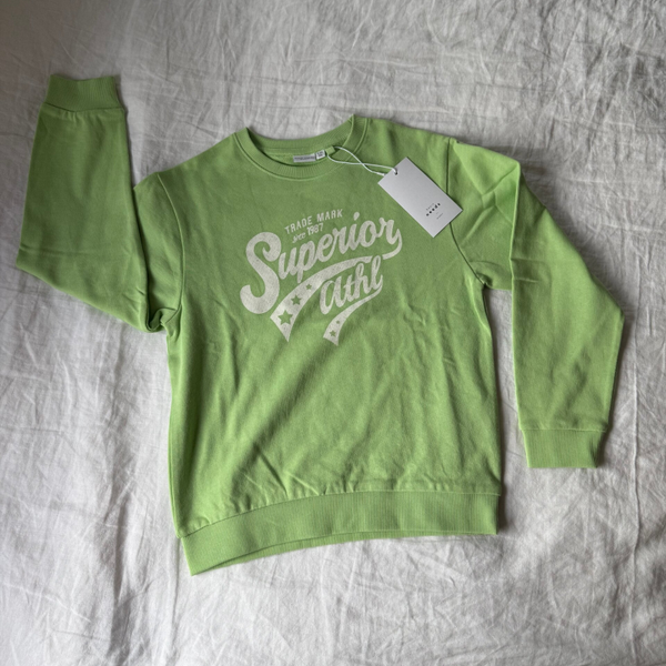 Sweater | Superior
