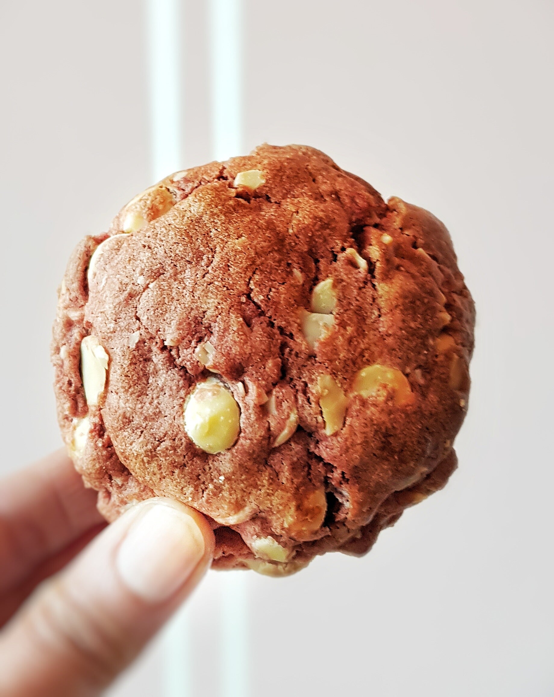 Red Velvet met Amandel & Witte Chocola Cookie