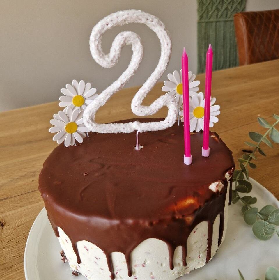 Caketopper cijfer - Knitted wire