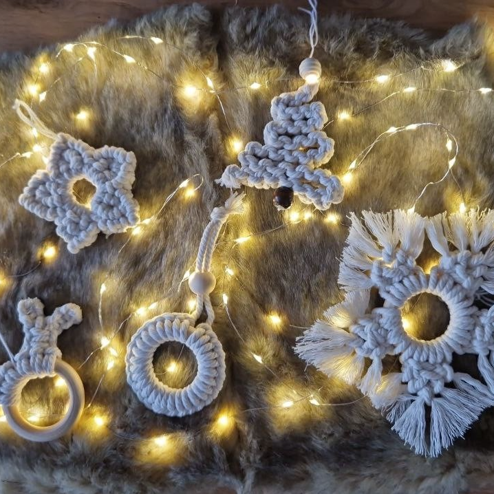 Macramé Kerst ornamenten