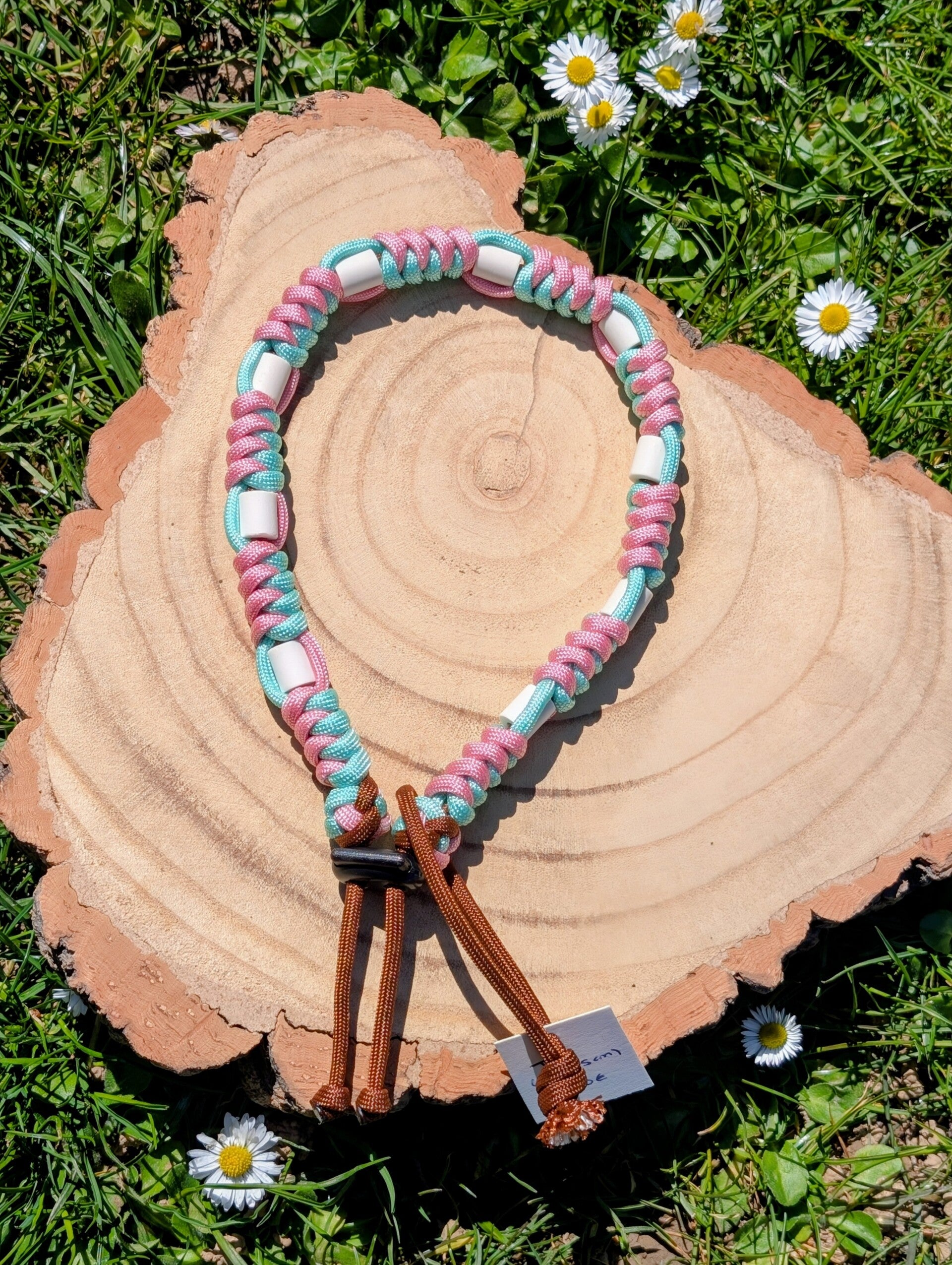 M Collier anti-tiques en céramique EM