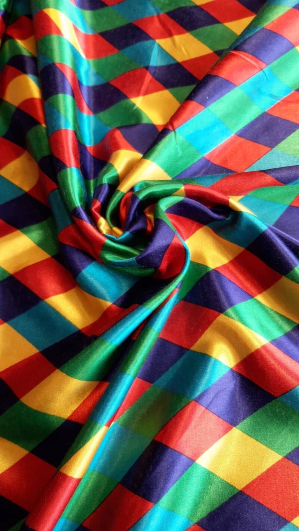 Satijn multicolor.