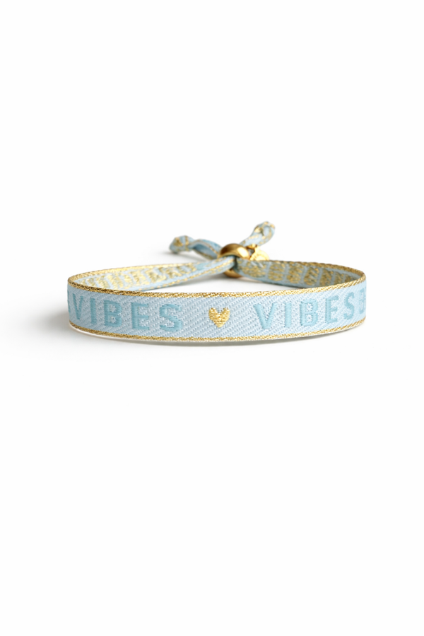Good Vibes - lintarmband met gouden kraal en bedeltje