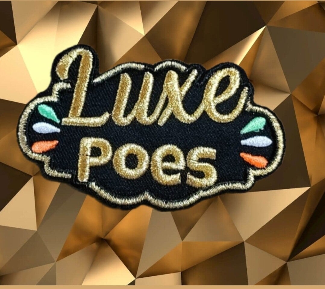 KR059. Embleem Luxe Poes