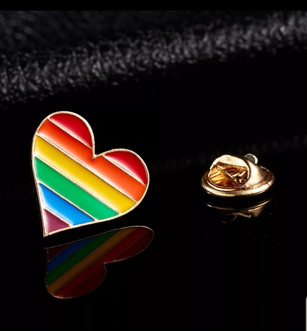 Pin: Regenboog hartje