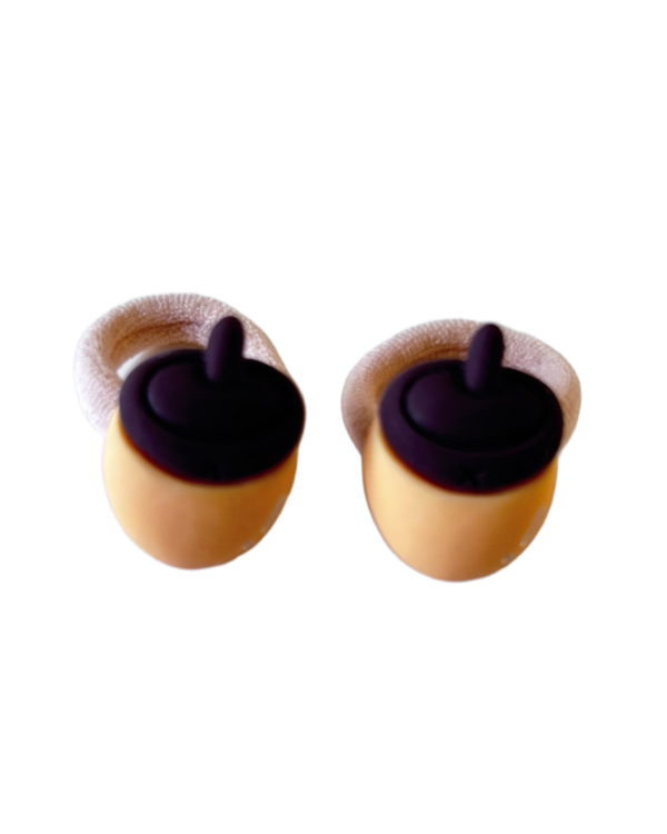 Kleine elastiekjes kabouternootjes  (2 stuks)