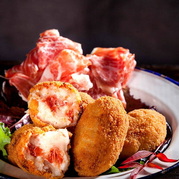 Croquetas de jamón ibérico