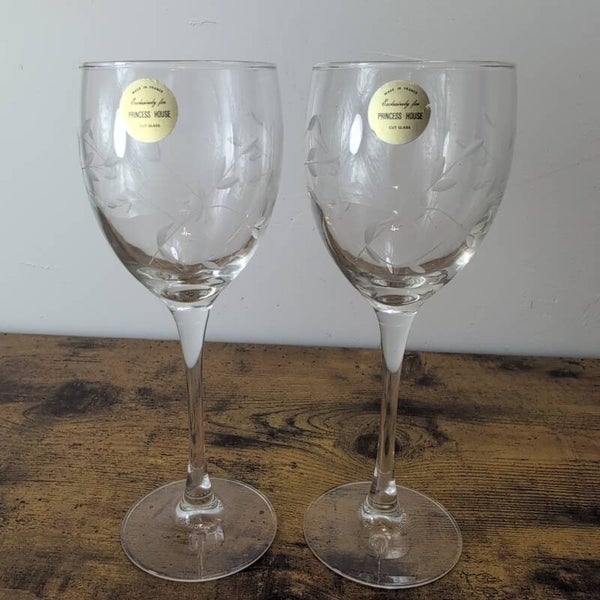 Pair Vintage Luminarc France Exclusively For Princess House Cut Glass Wine Glass