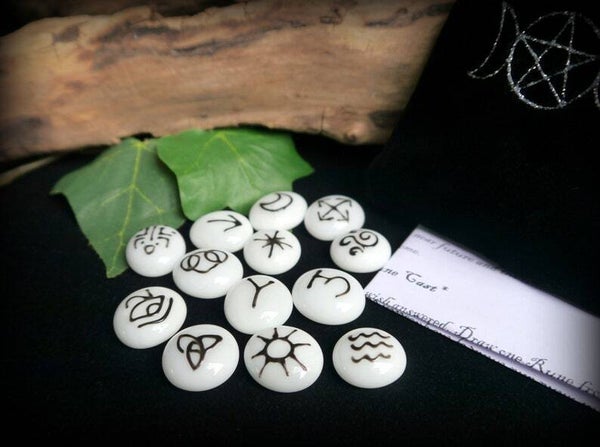 Runes blanches