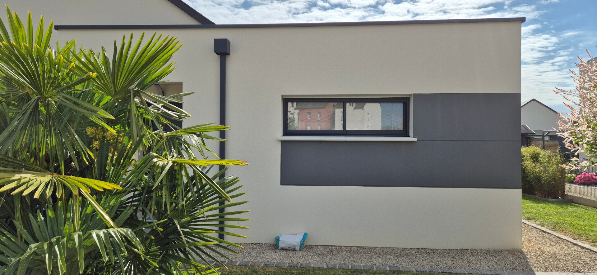 Nettoyage démoussage  façade  à Avoine