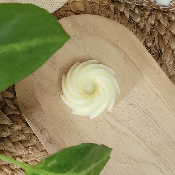 Bundt fondant floral | Monoï des îles