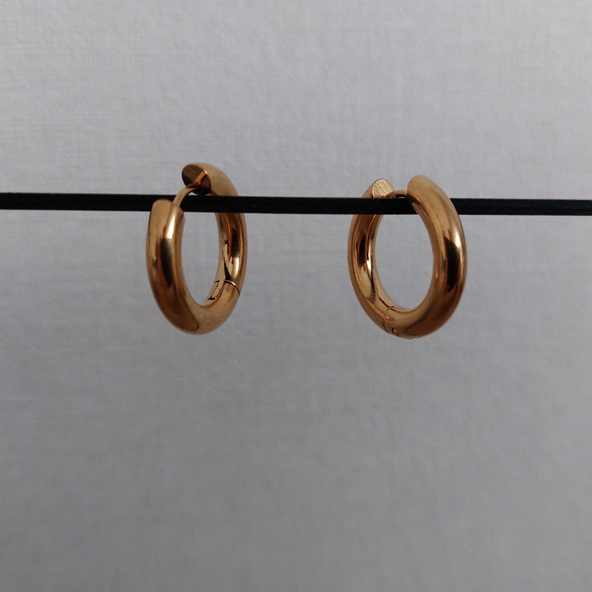 Oorbellen - Gouden ringen (2cm, dik)