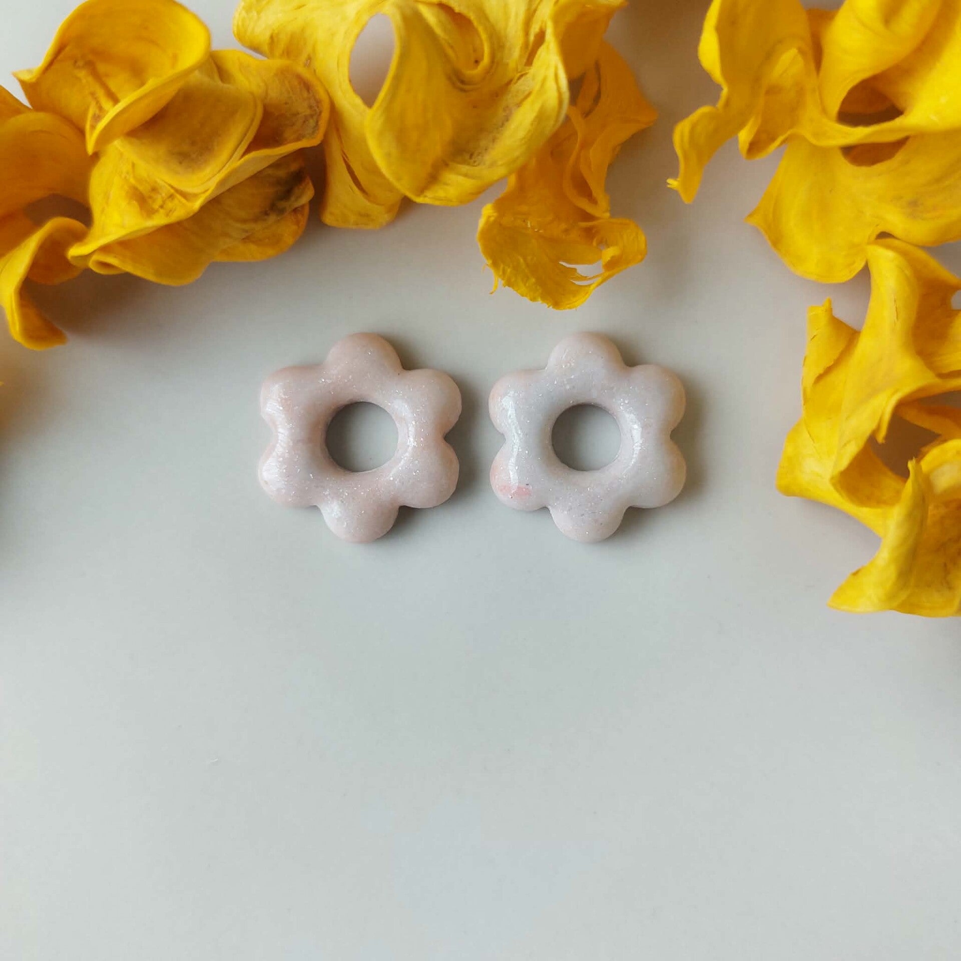 Bloemen - Wit-lichtroos met glitter