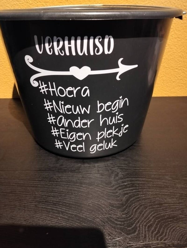 Verhuisd