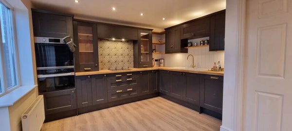 Howdens kitchen