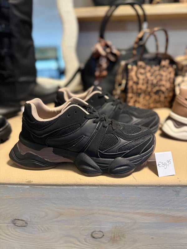 Sneaker zwart