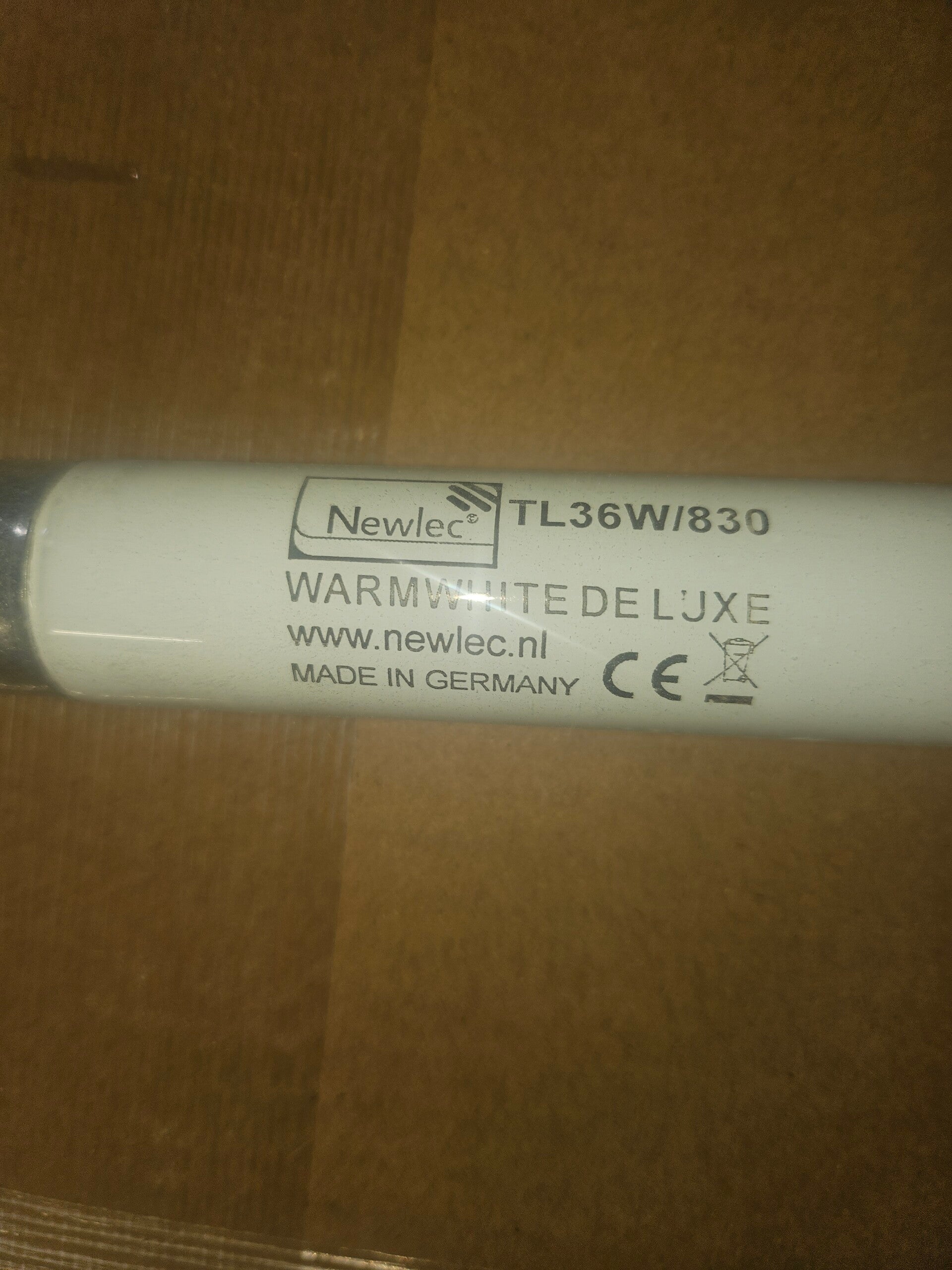 newlec tl buis 36w 830 warmwit