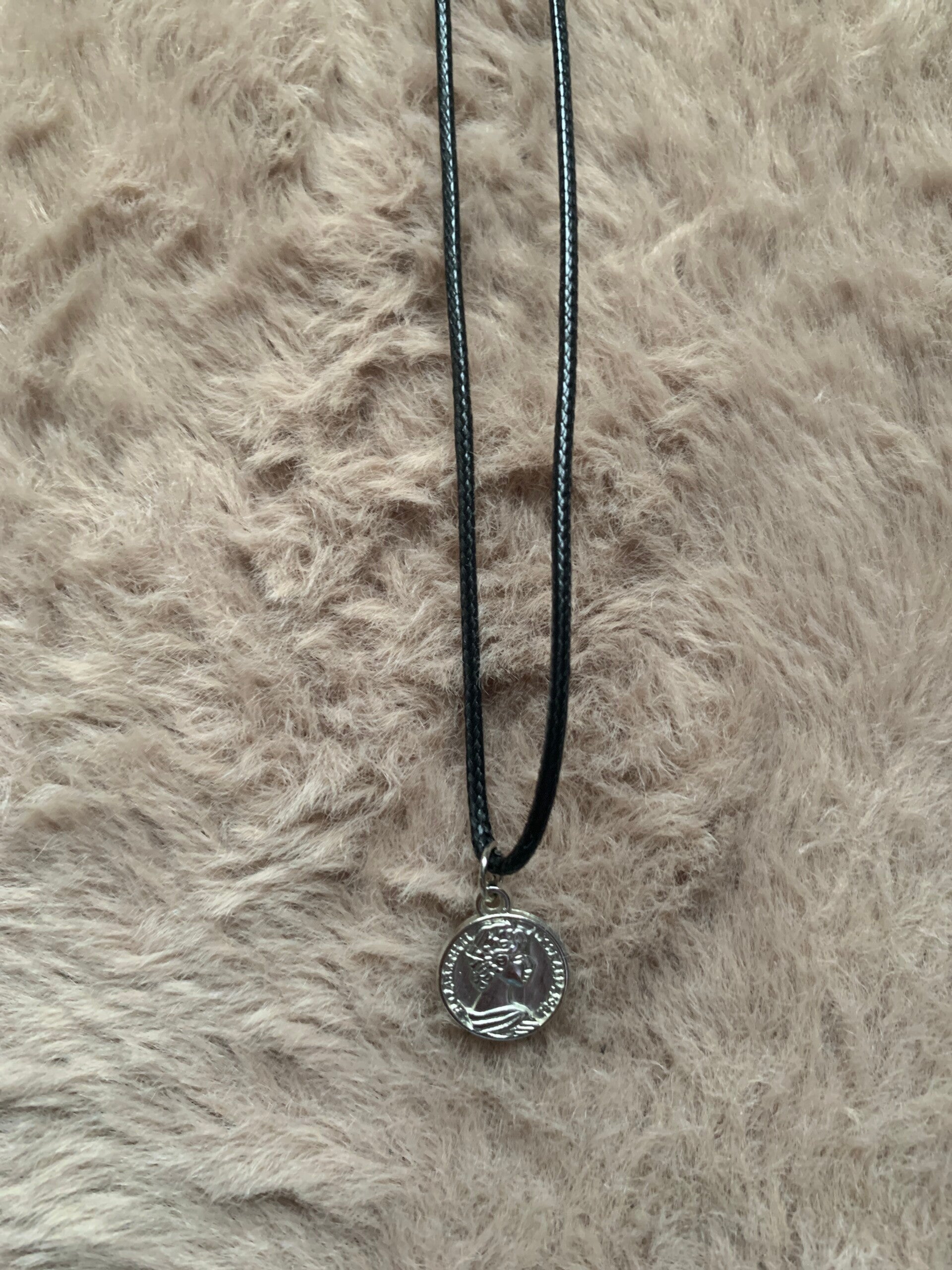Zwart met zilver ketting munt