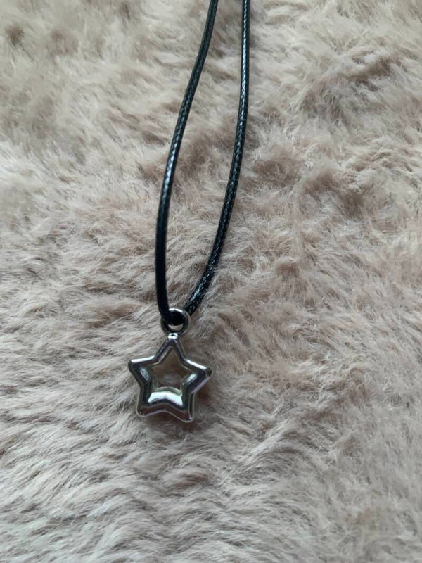 Zwart met zilver ketting ster
