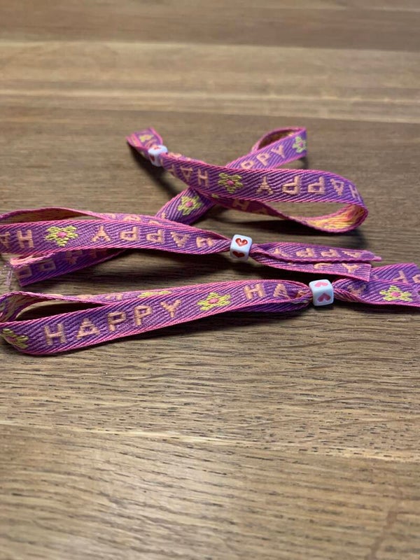 Happy Lind armband met bloemmetjes