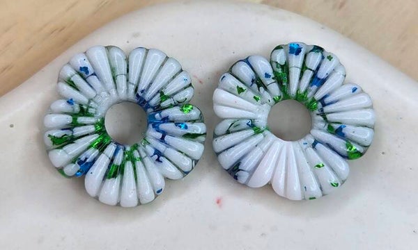 2218