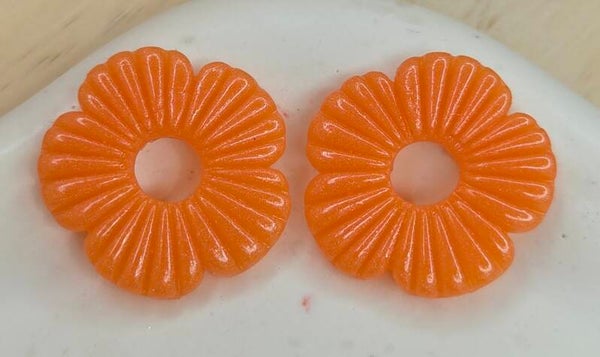 2257