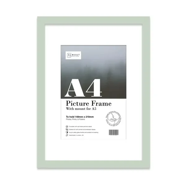 Mint A4 Frame with Mount for A5