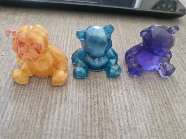 figurine ours