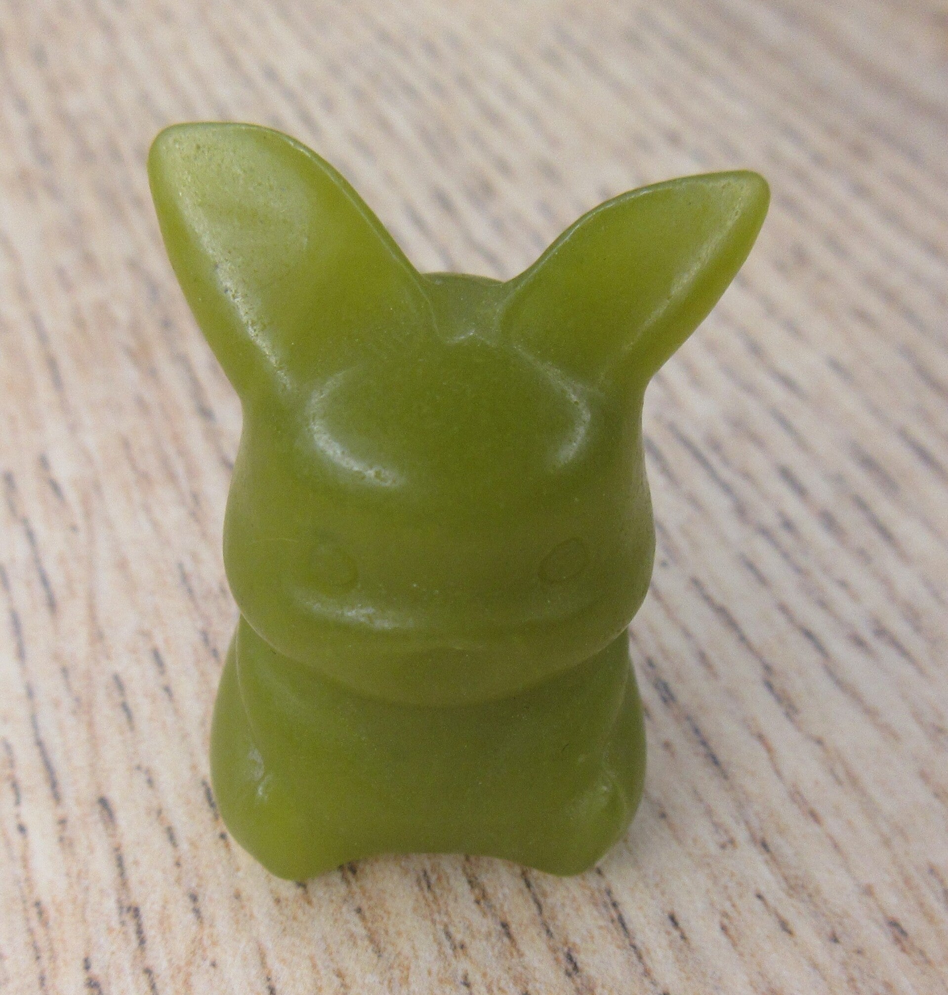 Pikachu Olijfjade (#330)