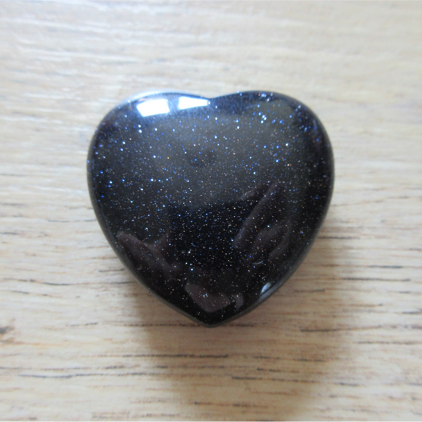Blauwe Goldstone MANMADE hart