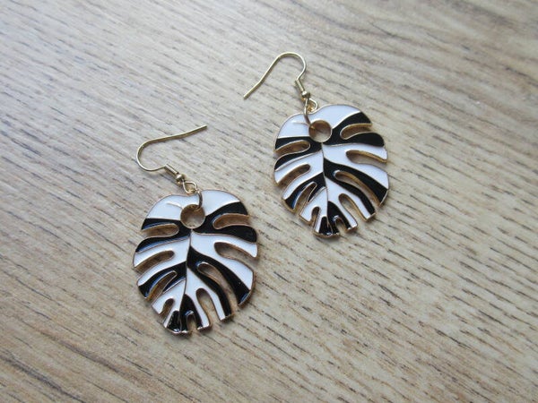 Oorbellen Monstera blad Zwart/Wit
