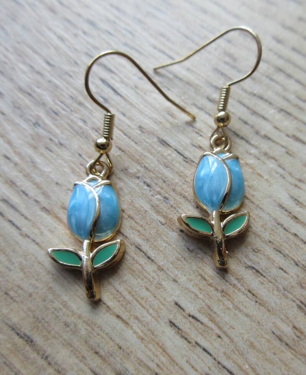 Oorbellen Licht Blauwe tulp Goudkleurig